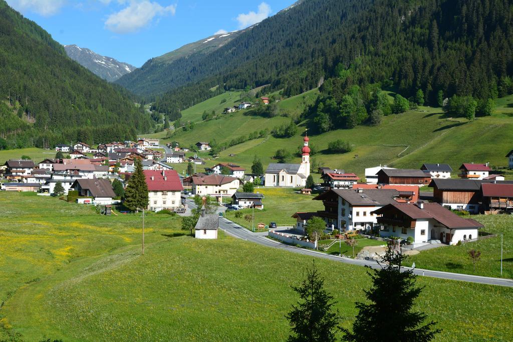 Landhaus Notburga Gries im Sellrain Exterior photo